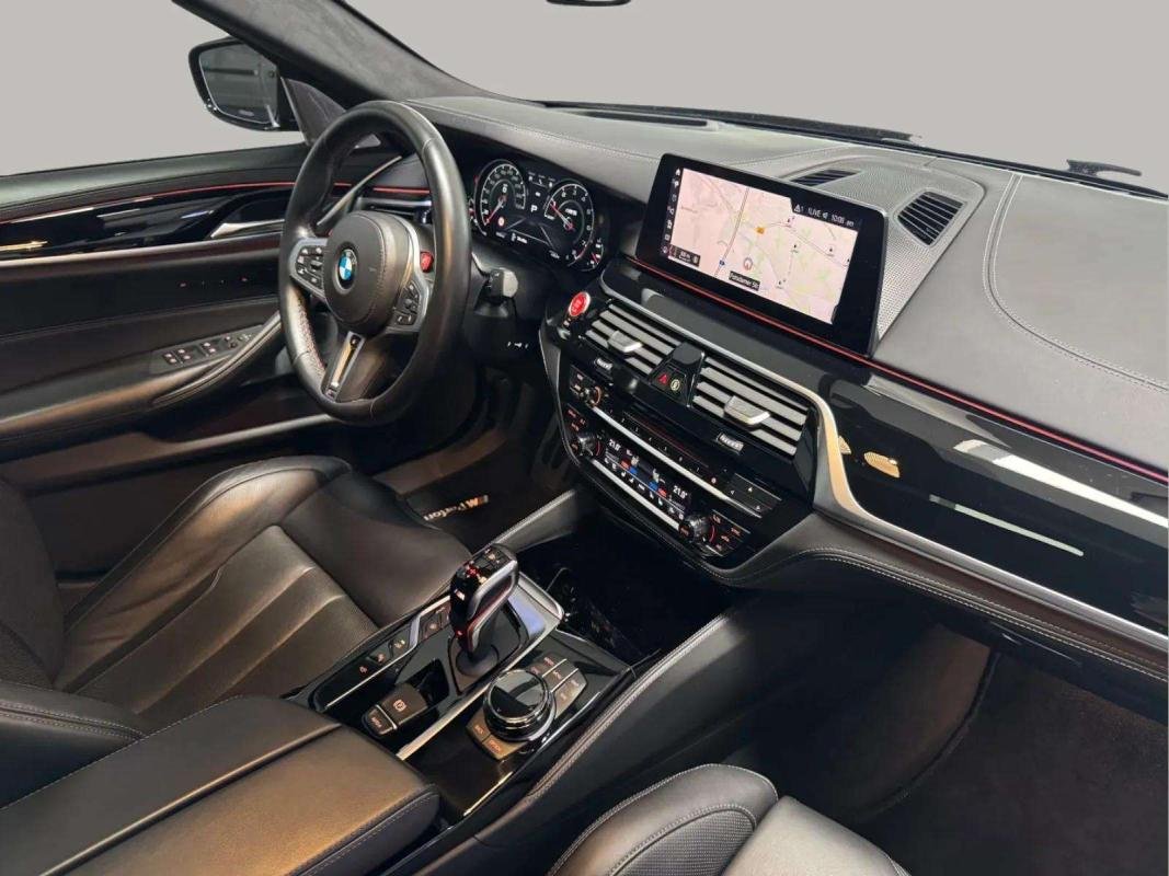 BMW M5 - Photo 9