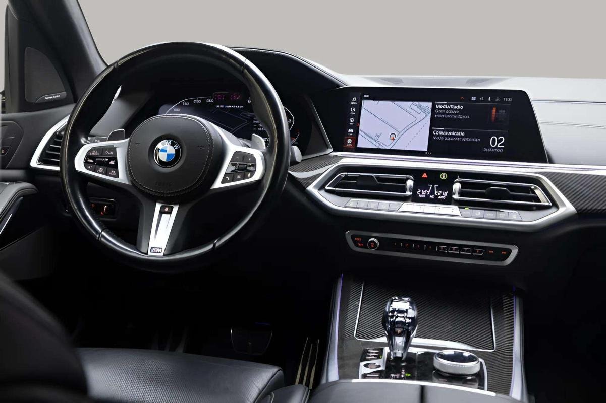 BMW X5 - Photo 12