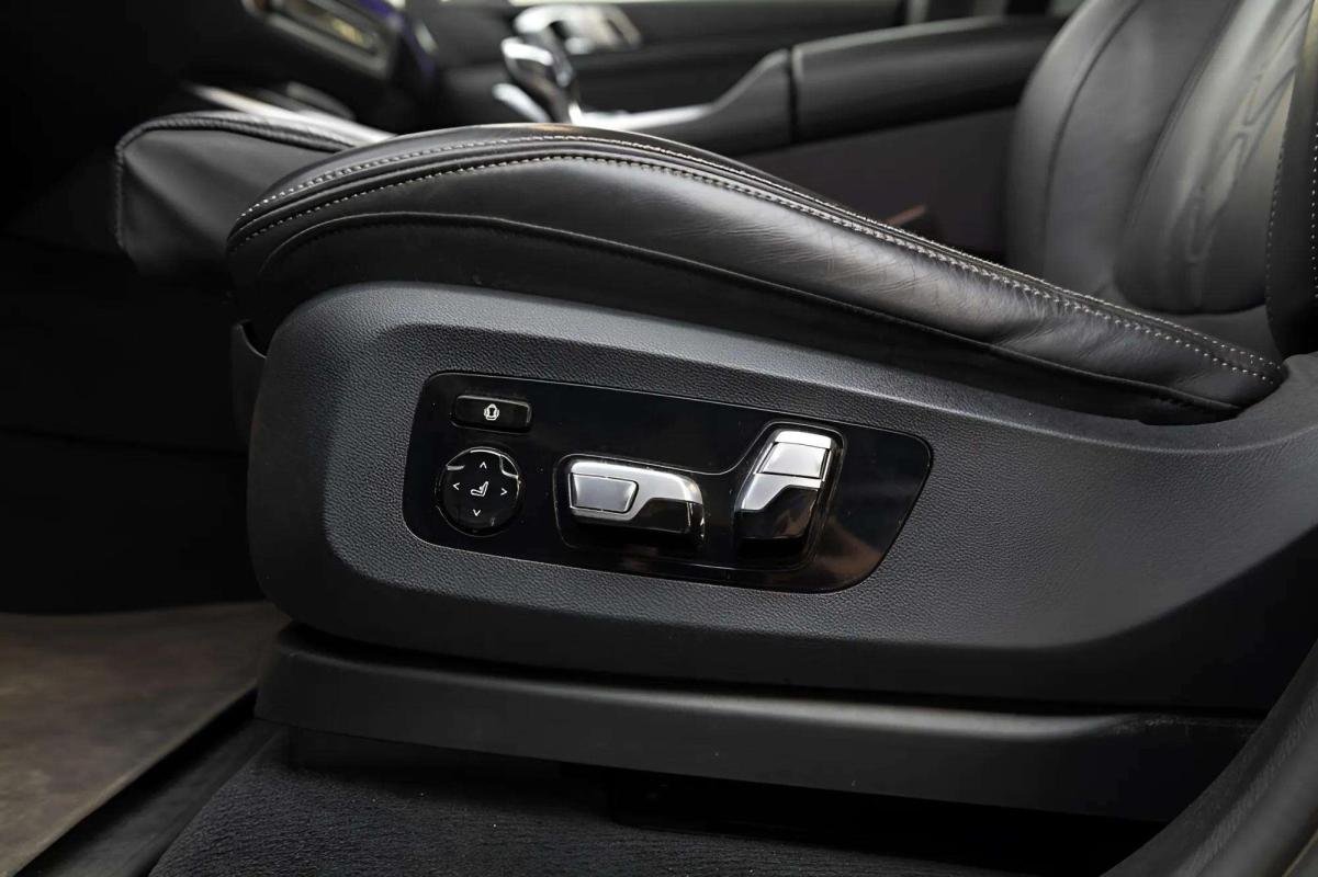 BMW X5 - Photo 9