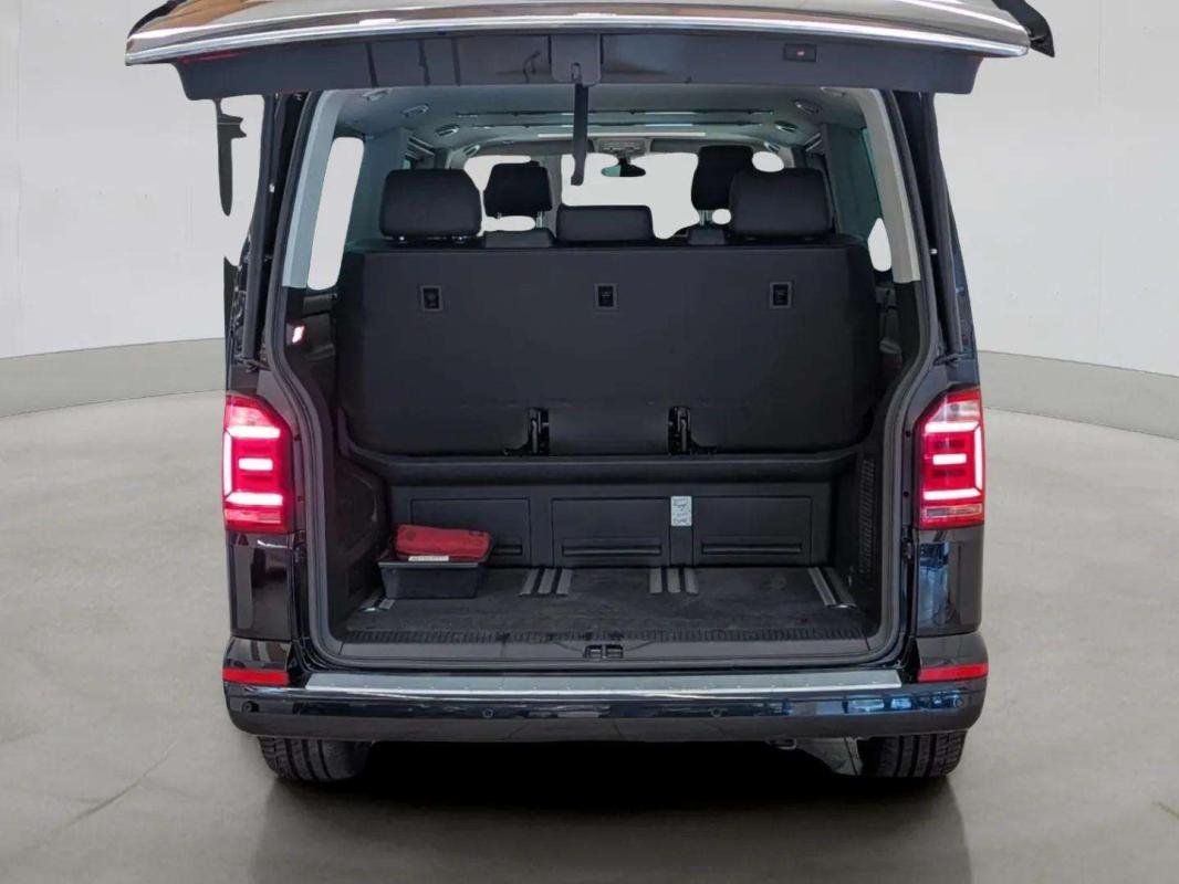 Volkswagen Multivan - Photo 12