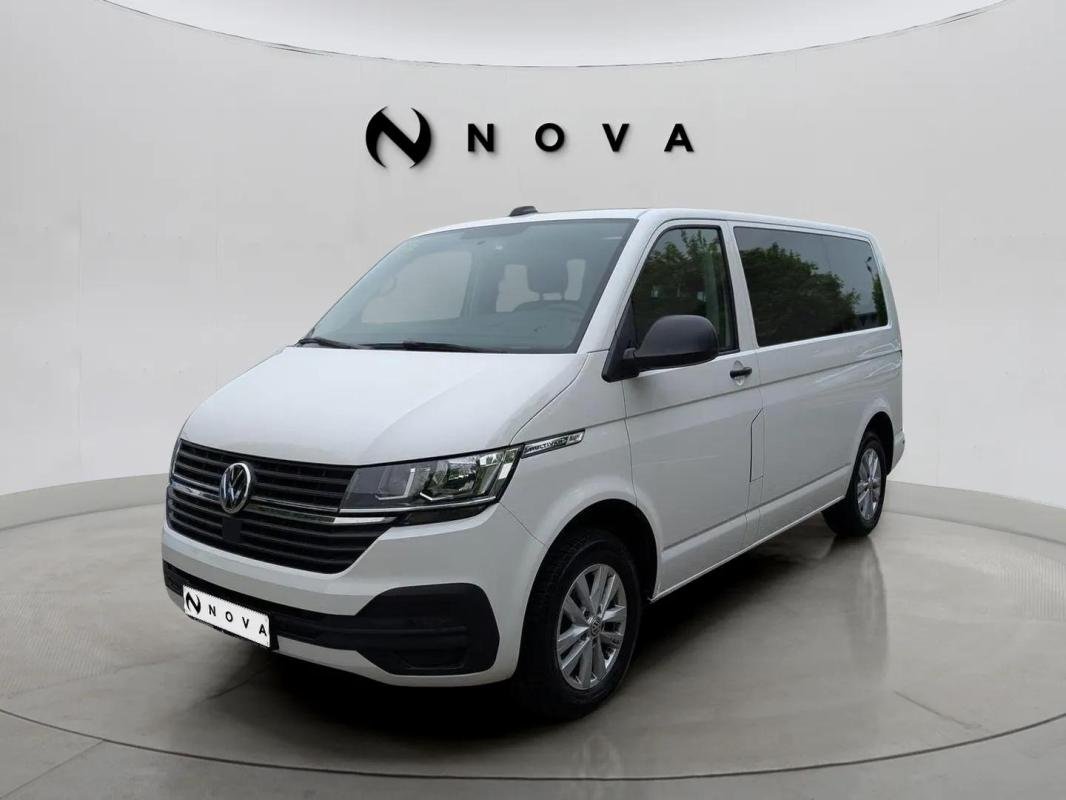 Volkswagen Multivan - Photo 1