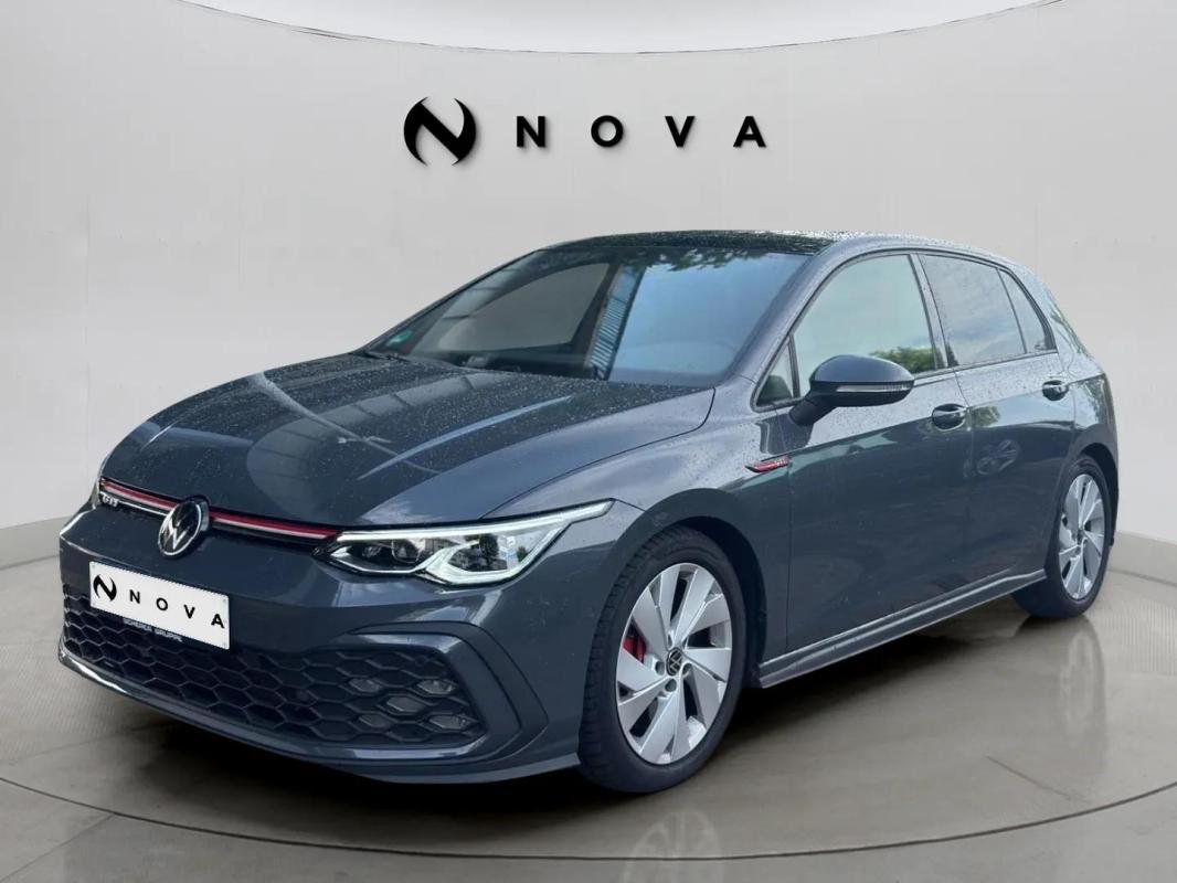 Volkswagen Golf - Photo 1