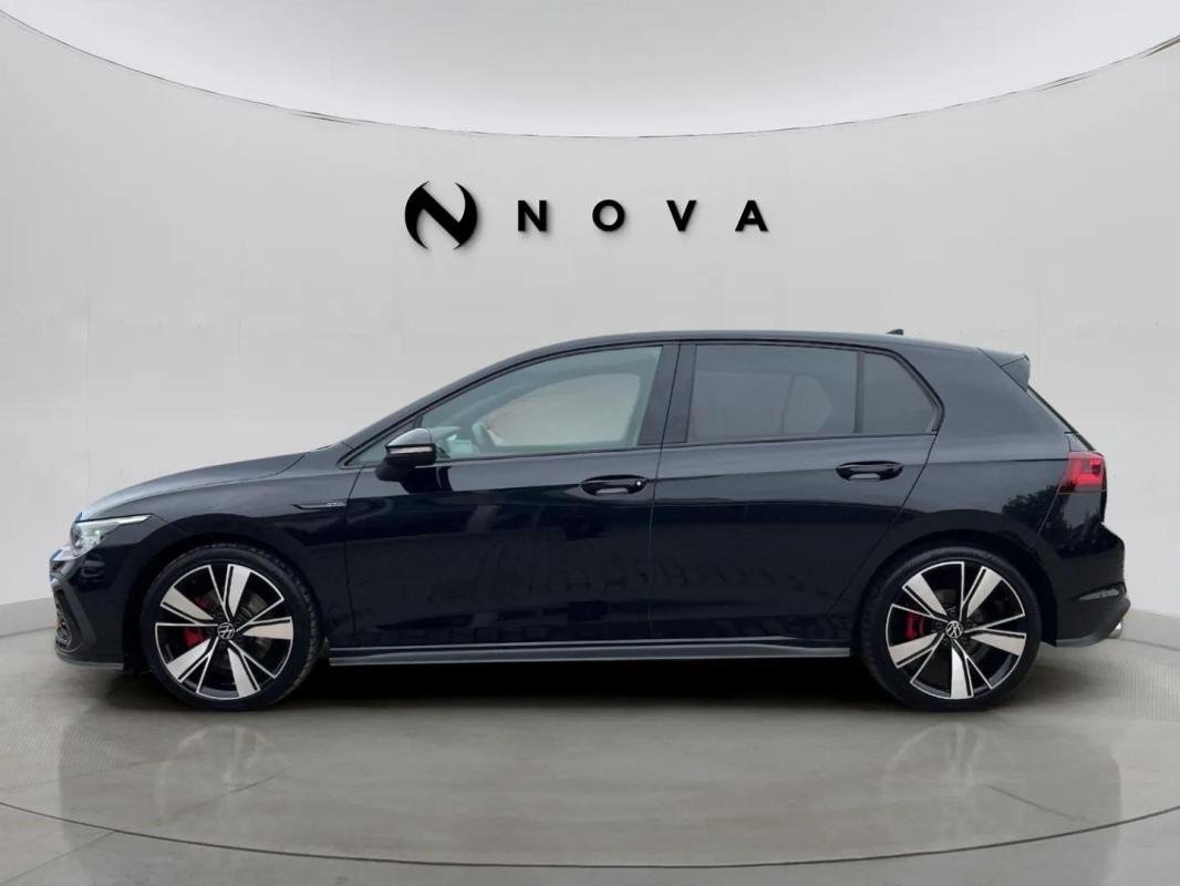 Volkswagen Golf - Photo 2