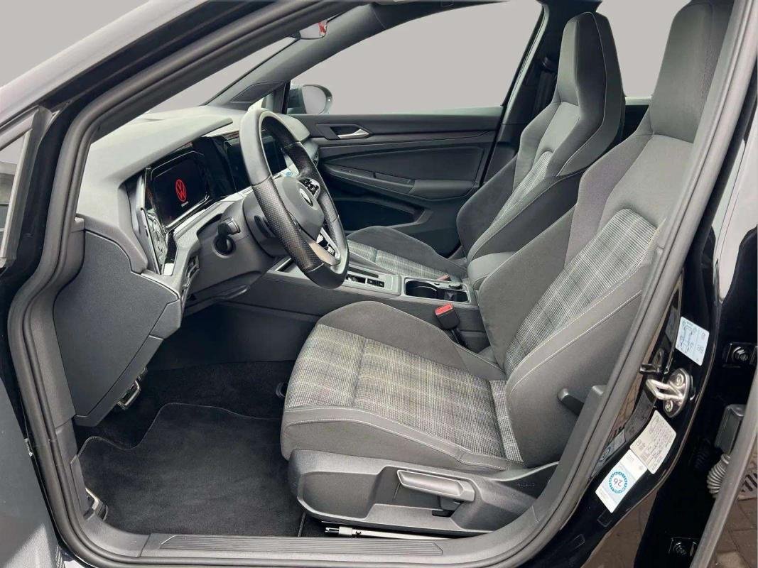 Volkswagen Golf - Photo 7