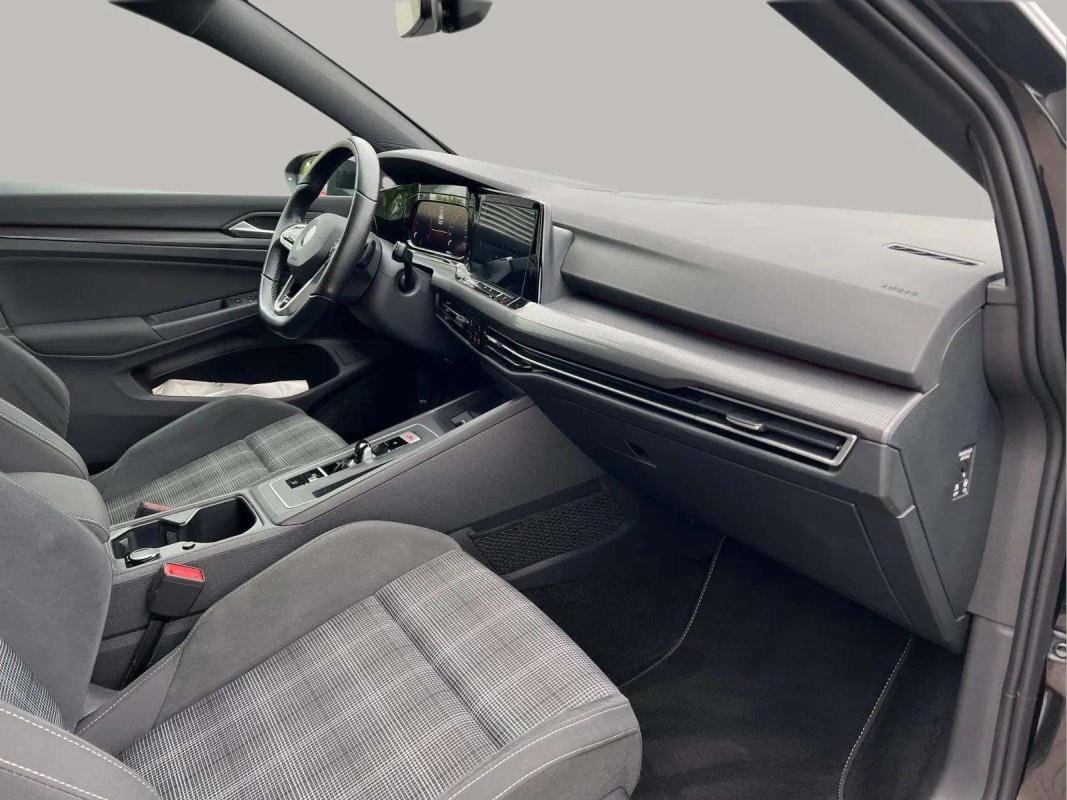 Volkswagen Golf - Photo 10