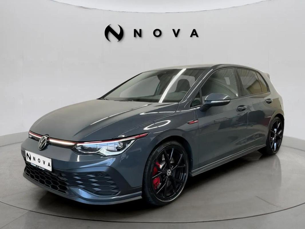 Volkswagen Golf - Photo 1