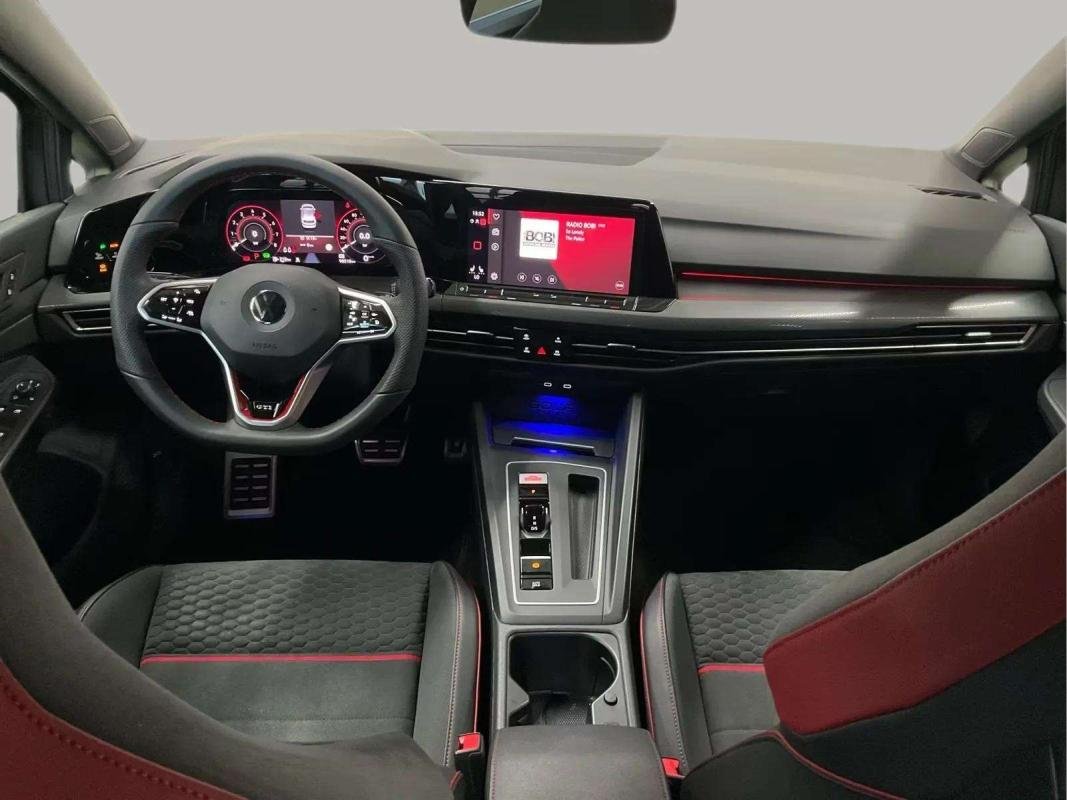 Volkswagen Golf - Photo 10