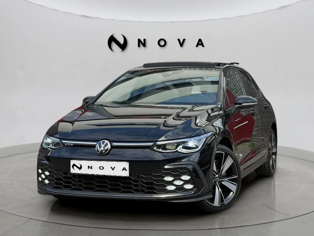 Volkswagen Golf - Photo 1