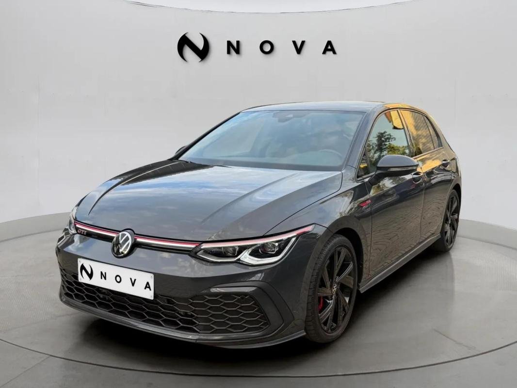 Volkswagen Golf - Photo 1