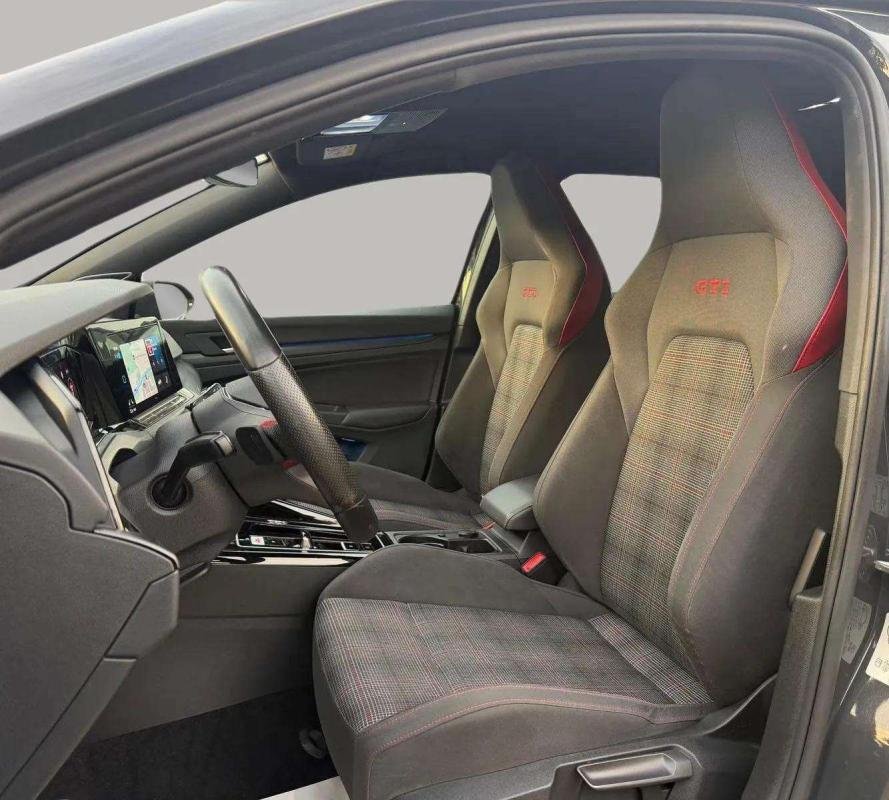Volkswagen Golf - Photo 13