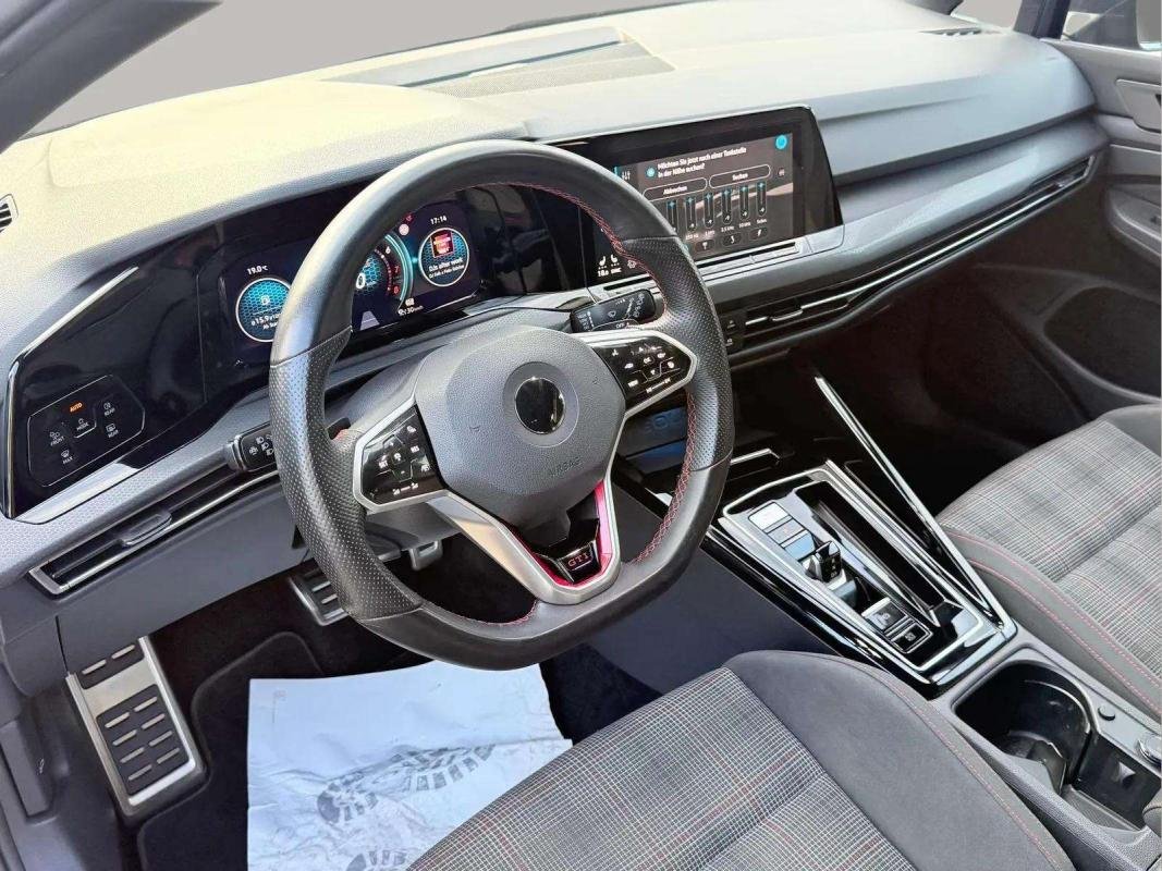Volkswagen Golf - Photo 10