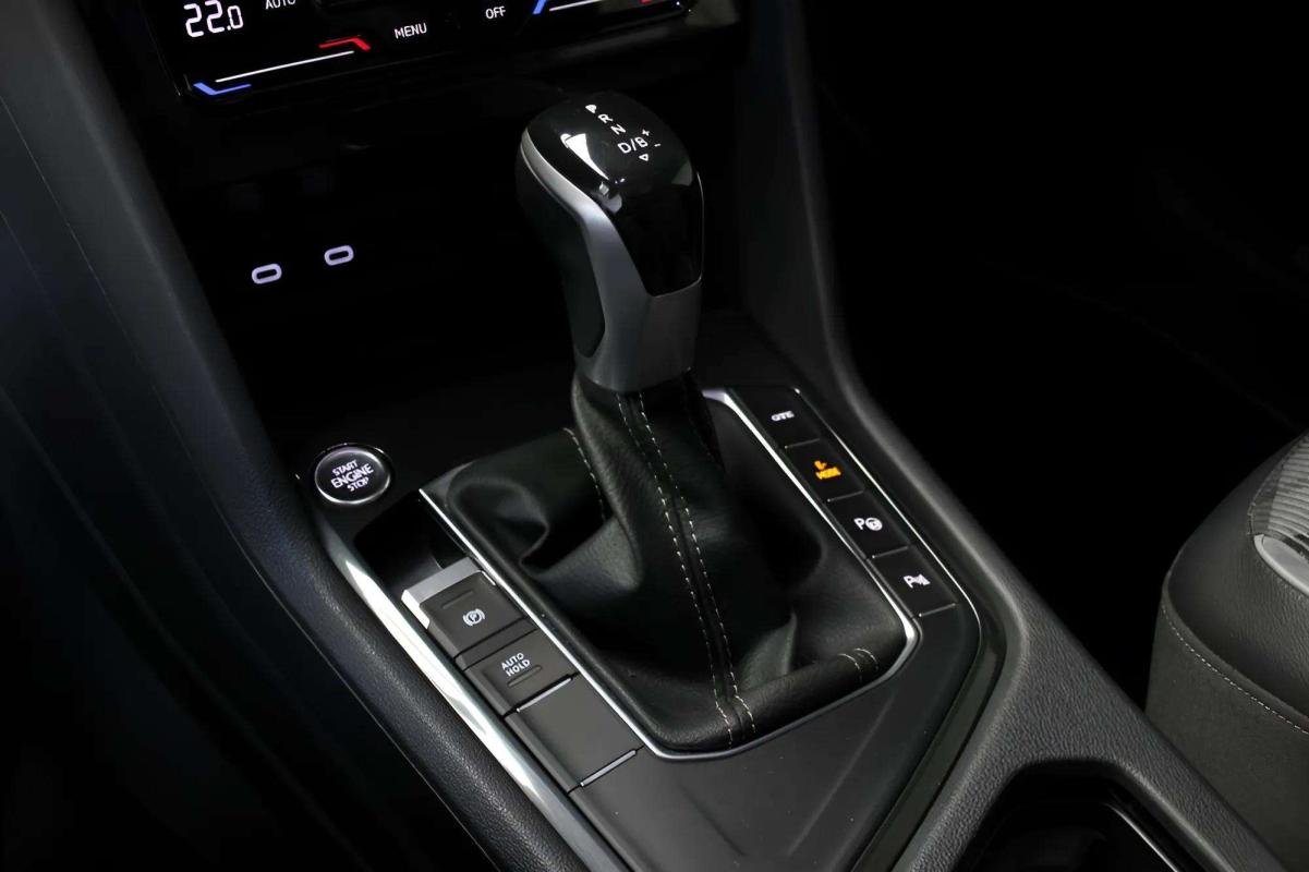 Volkswagen Tiguan - Photo 13