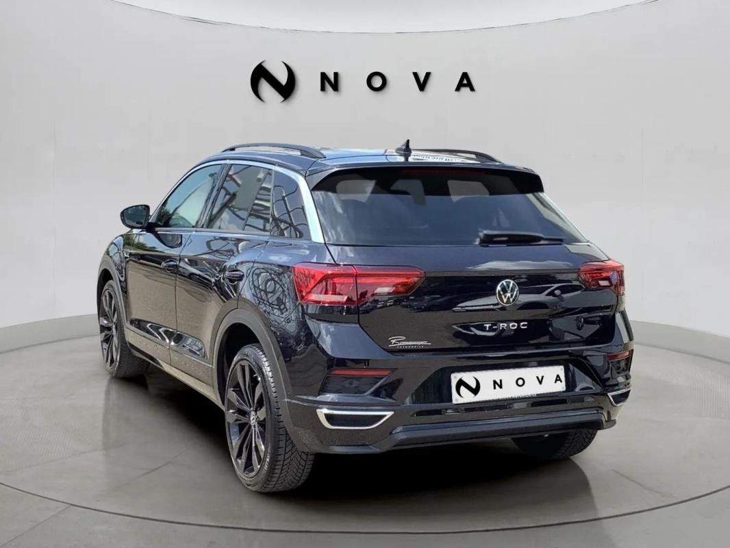 Volkswagen T-Roc - Photo 3