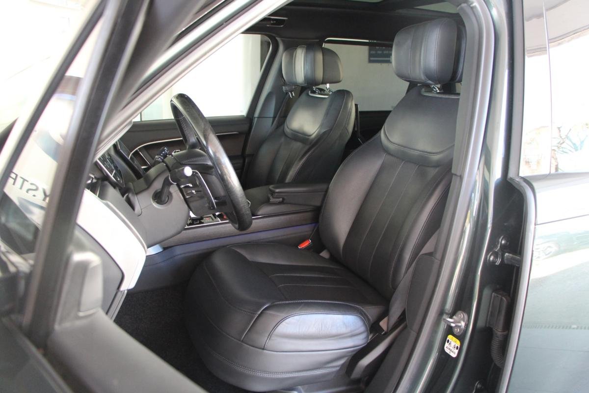 Land Rover Range Rover - Photo 8