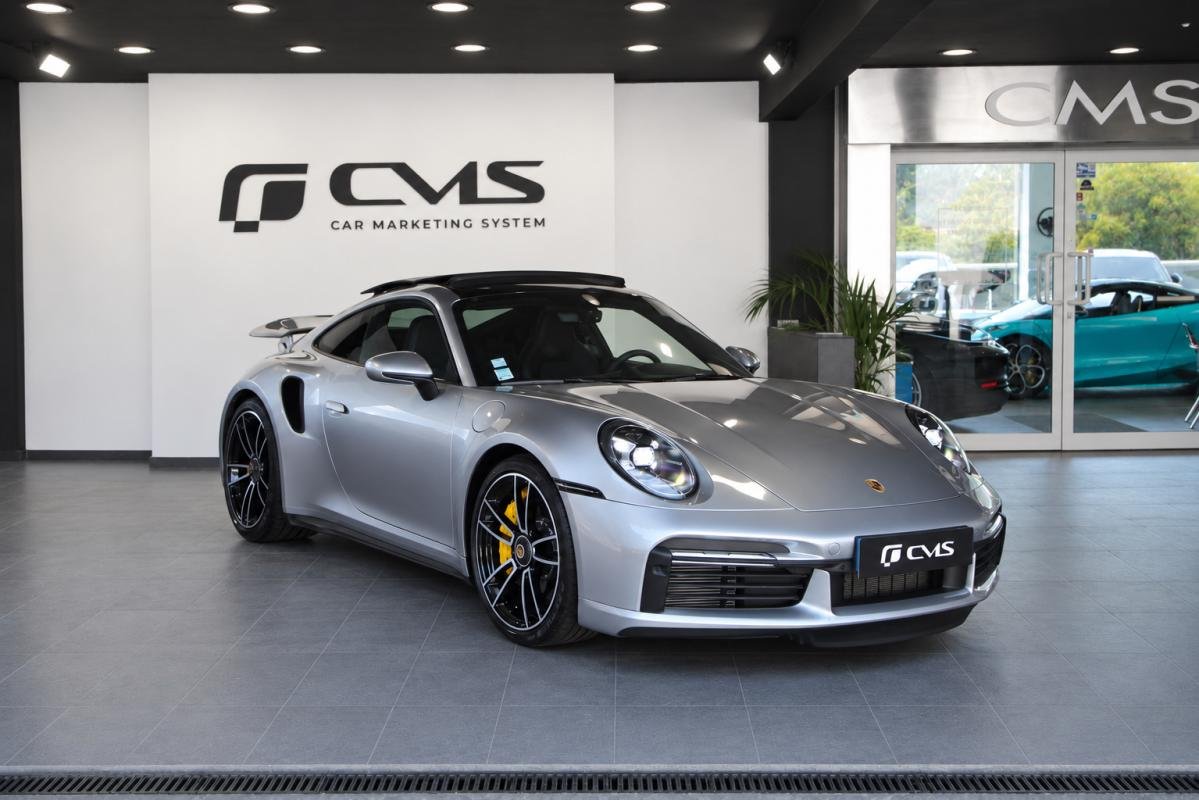 Porsche 911 - Photo 1