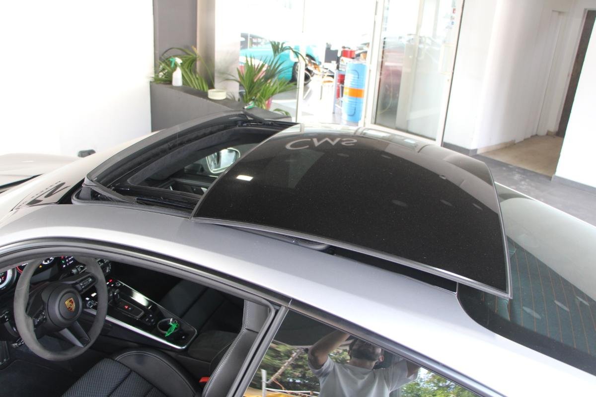 Porsche 911 - Photo 11