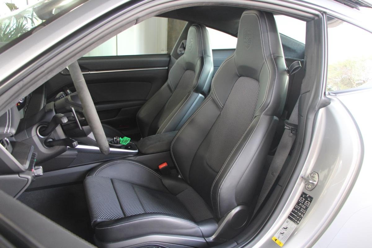 Porsche 911 - Photo 14