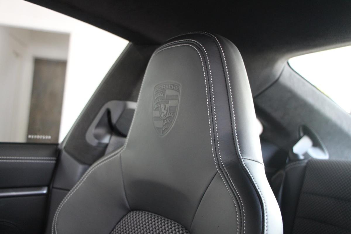 Porsche 911 - Photo 28