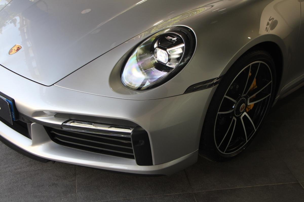 Porsche 911 - Photo 3