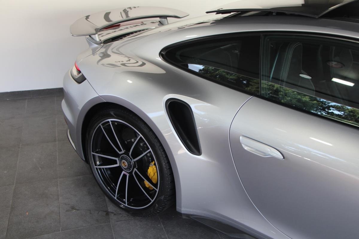 Porsche 911 - Photo 5