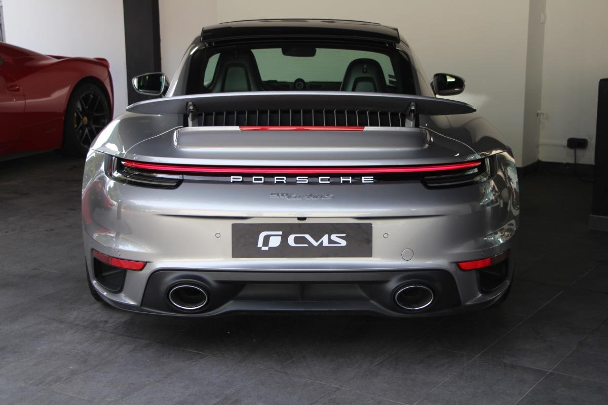 Porsche 911 - Photo 8