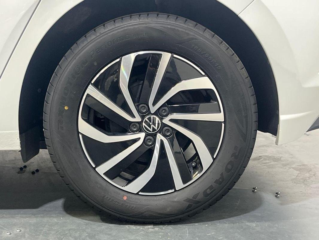 Volkswagen Polo - Photo 29