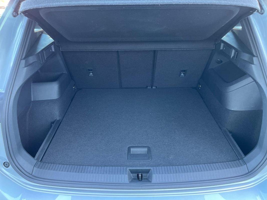 Volkswagen Tiguan - Photo 11