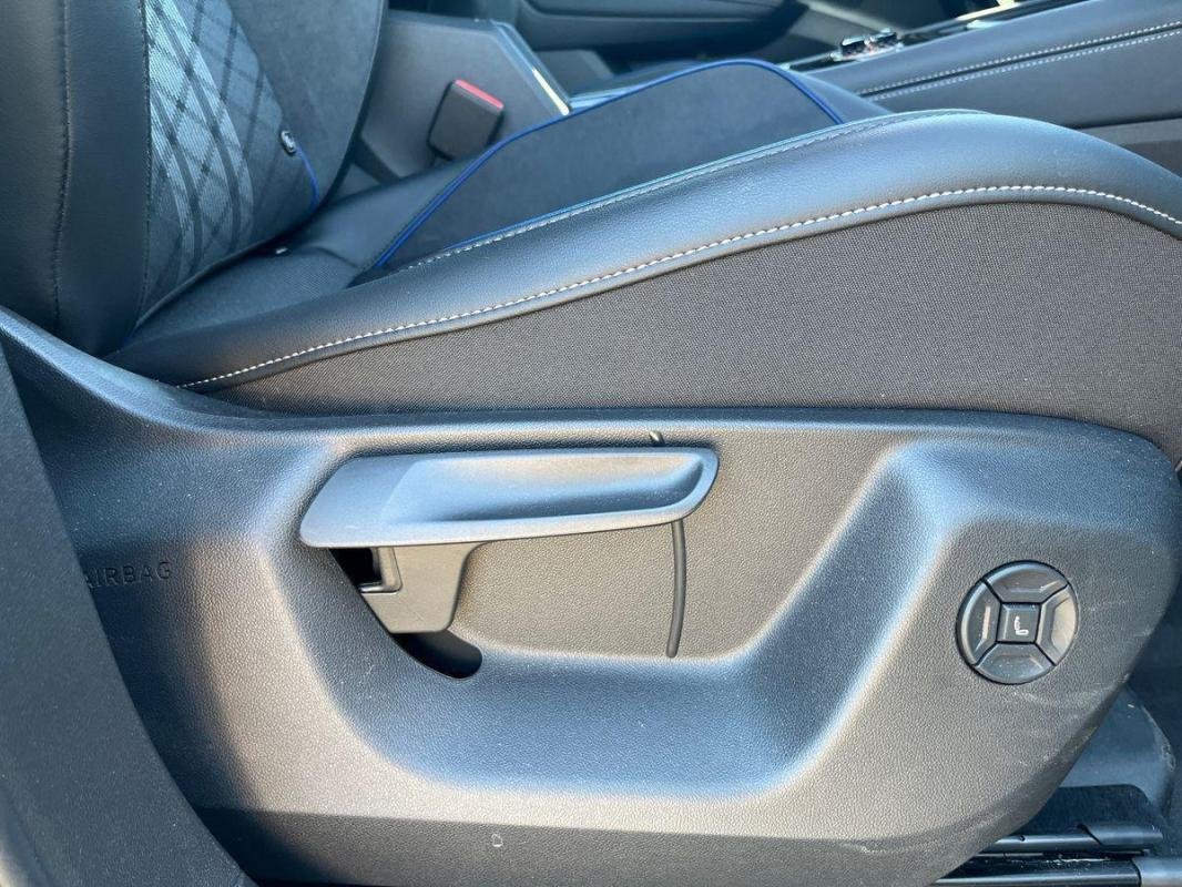 Volkswagen Tiguan - Photo 19