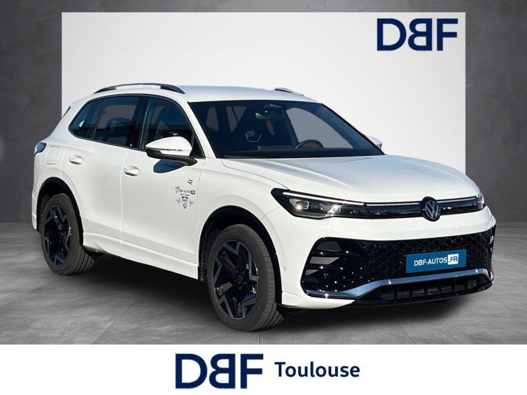 Volkswagen Tiguan - Photo 2