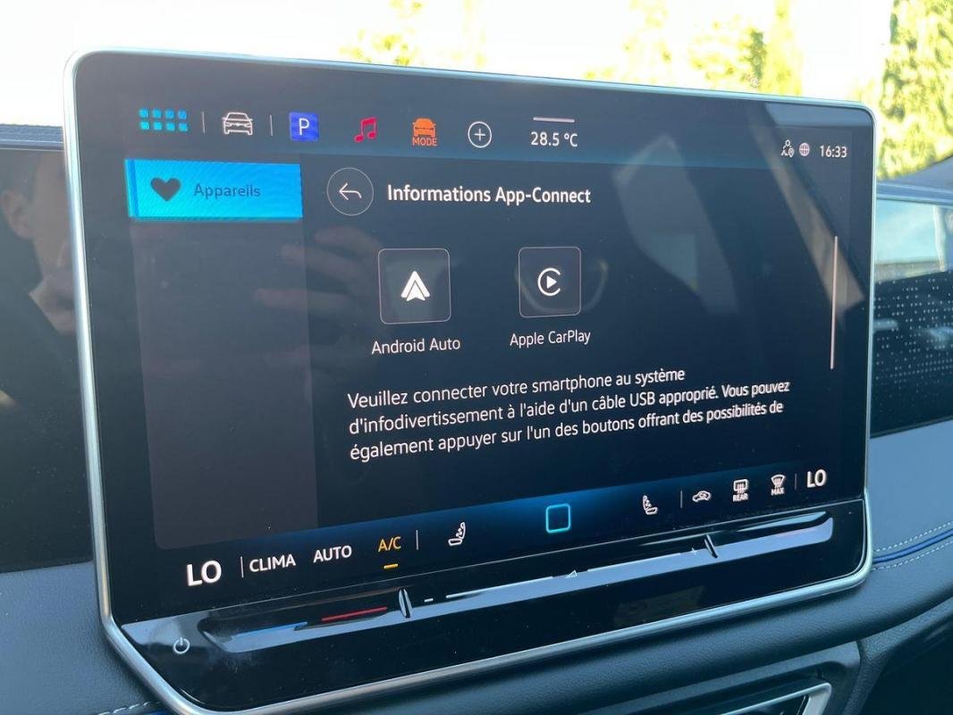 Volkswagen Tiguan - Photo 22