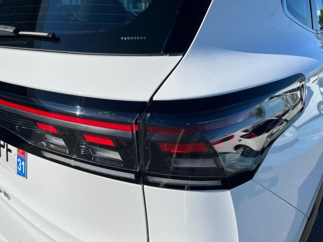 Volkswagen Tiguan - Photo 10