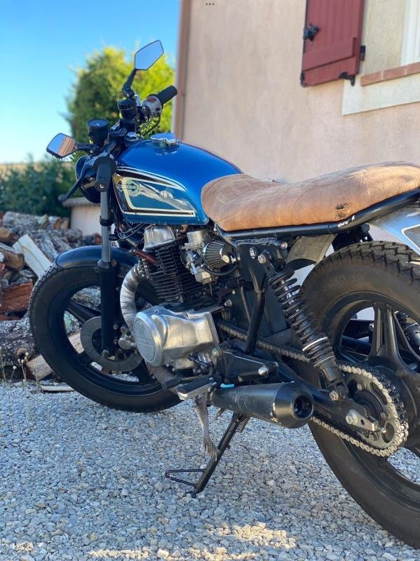 Honda CB - Photo 4