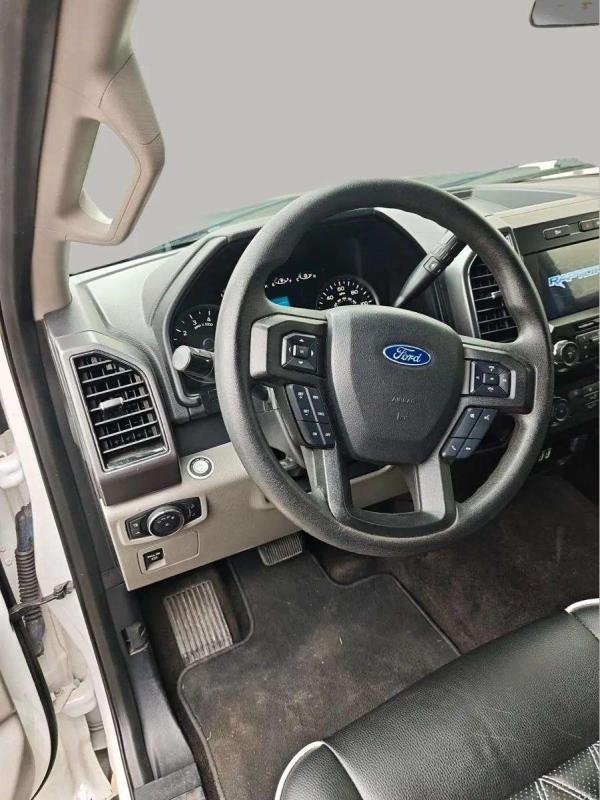 Ford F 150 - Photo 6