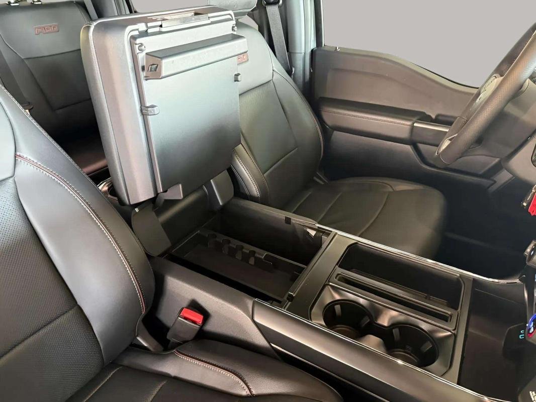 Ford F 150 - Photo 9