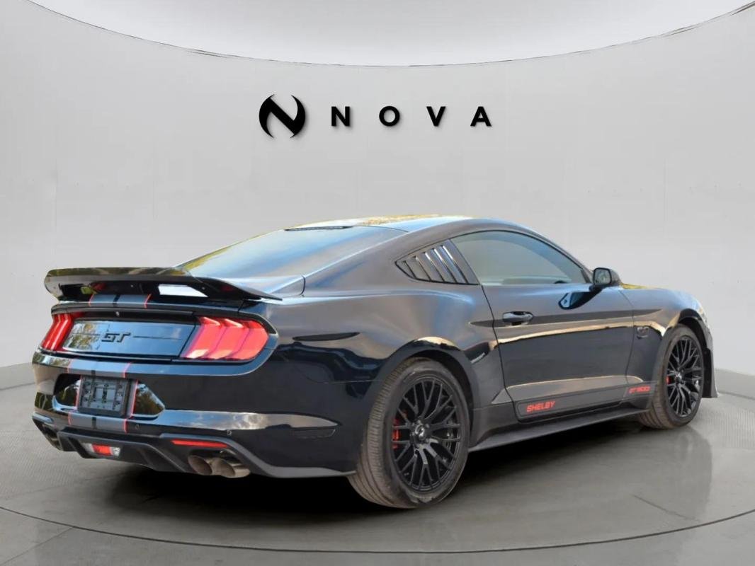 Ford Mustang - Photo 4