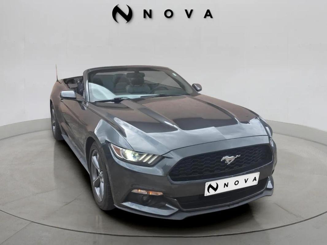 Ford Mustang - Photo 7