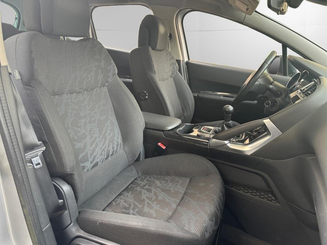 Peugeot 3008 - Photo 16