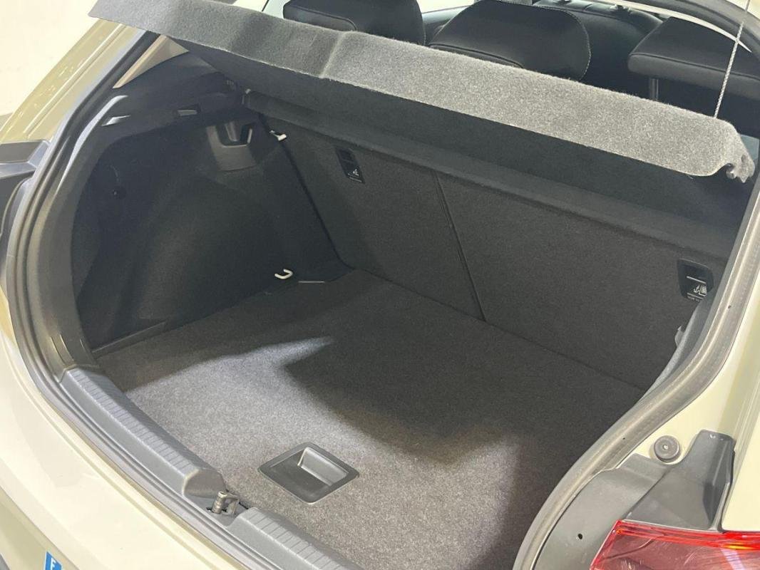 Volkswagen Polo - Photo 32