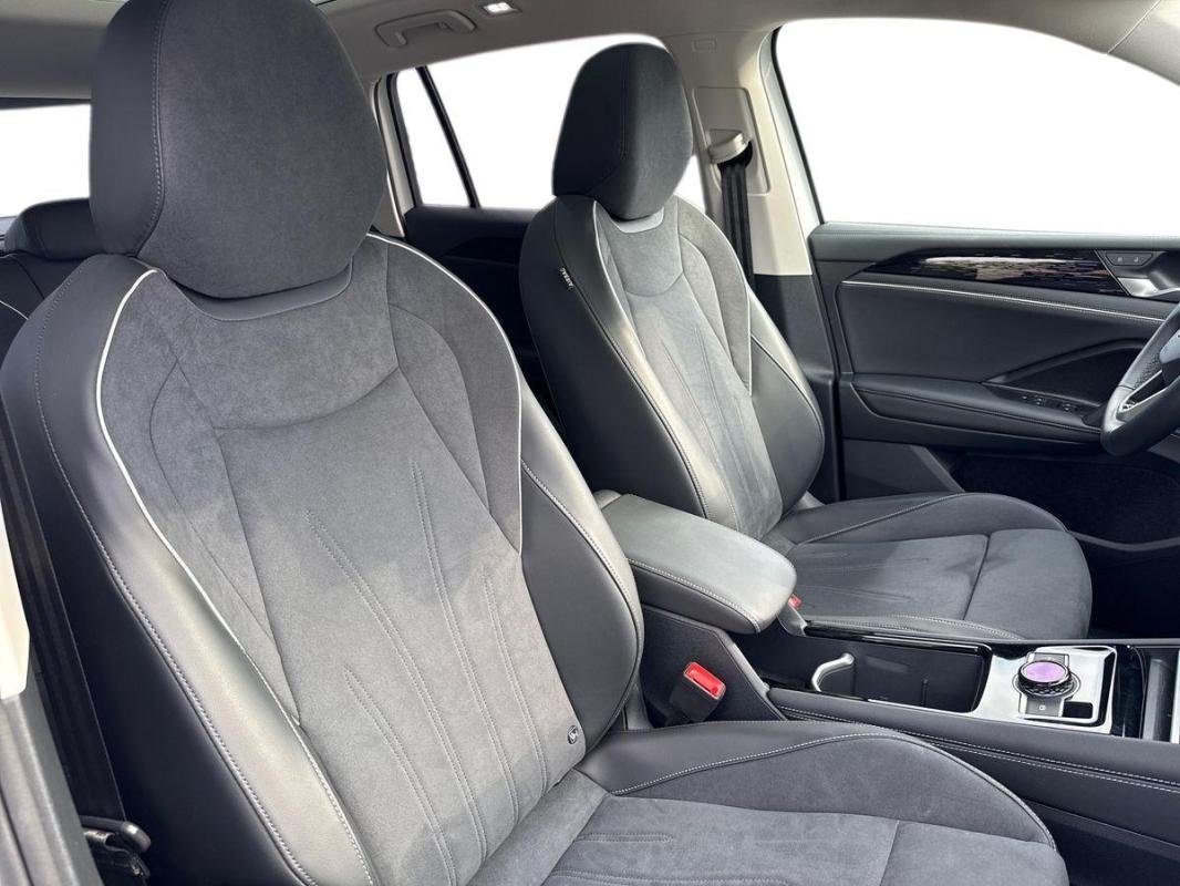 Volkswagen Tiguan - Photo 13