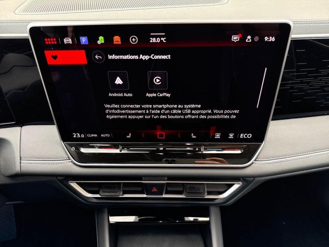 Volkswagen Tiguan - Photo 17