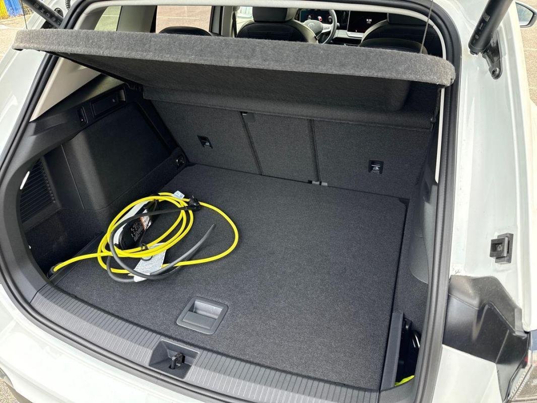 Volkswagen Tiguan - Photo 32