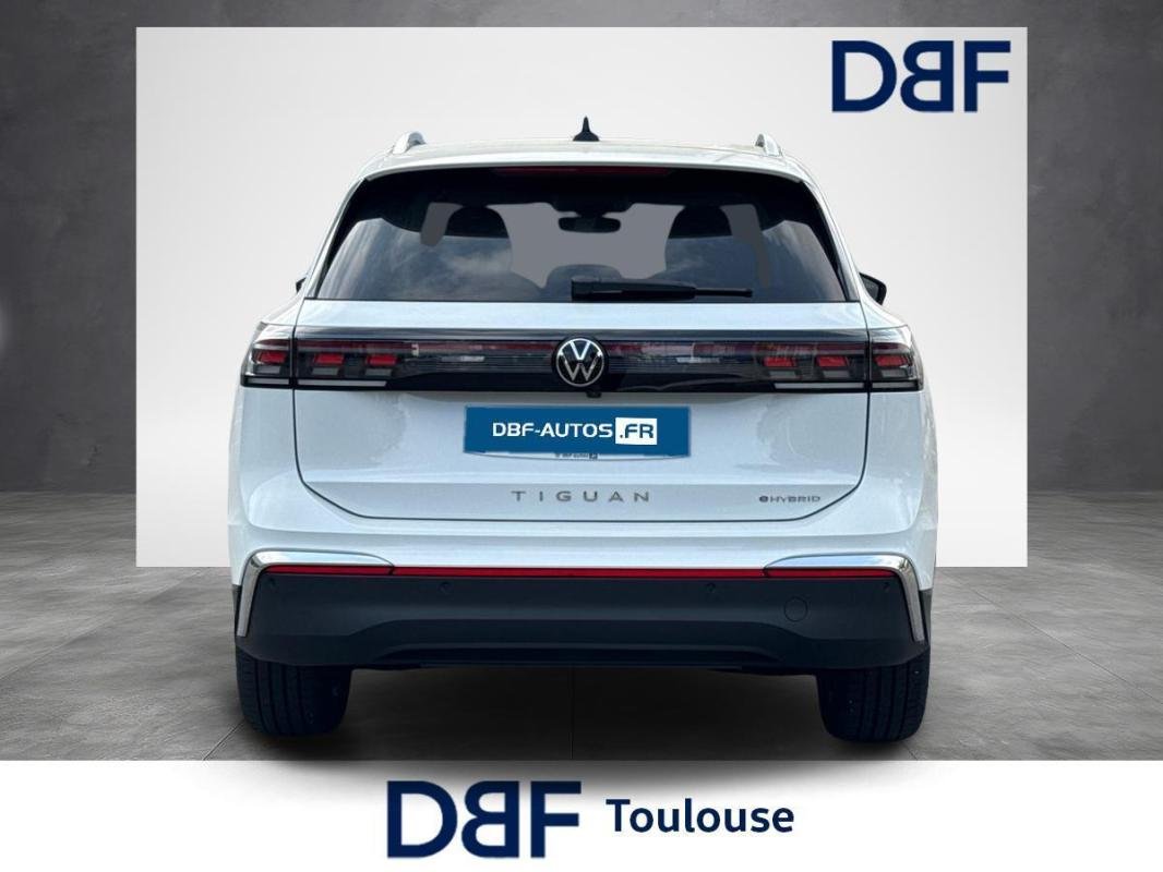 Volkswagen Tiguan - Photo 4