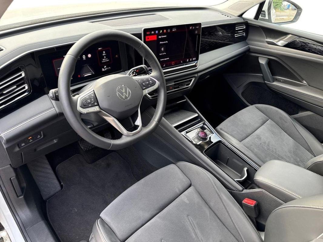 Volkswagen Tiguan - Photo 9