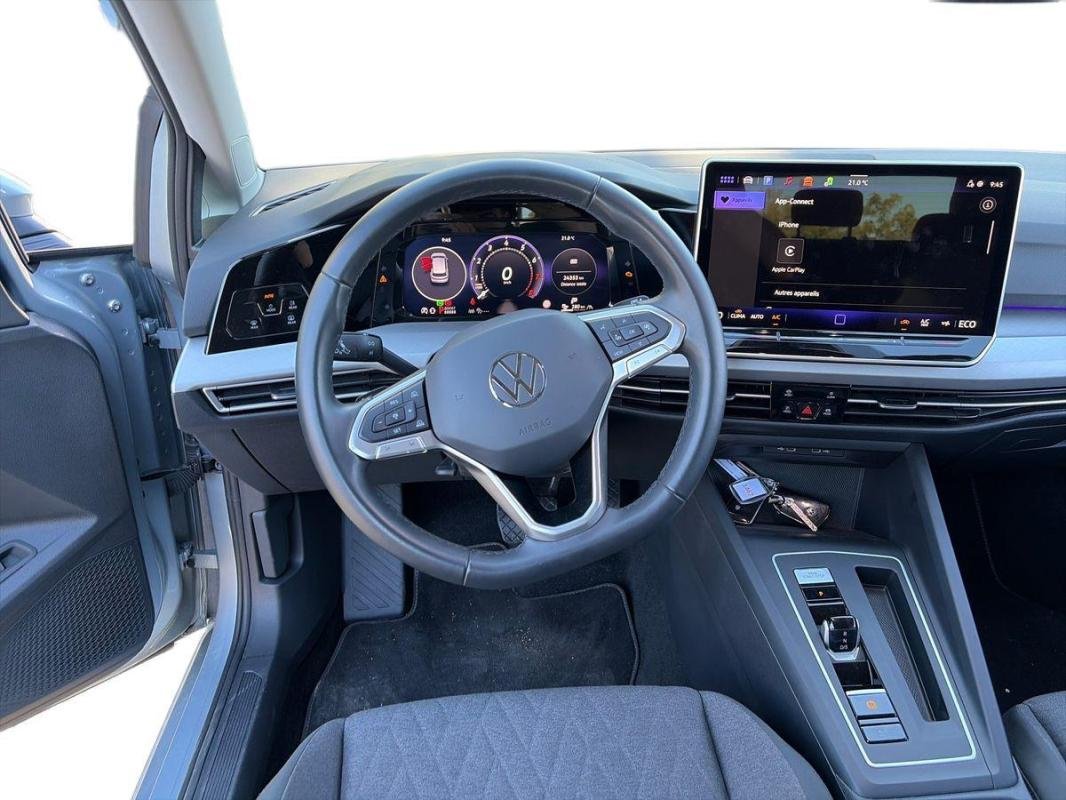 Volkswagen Golf - Photo 24
