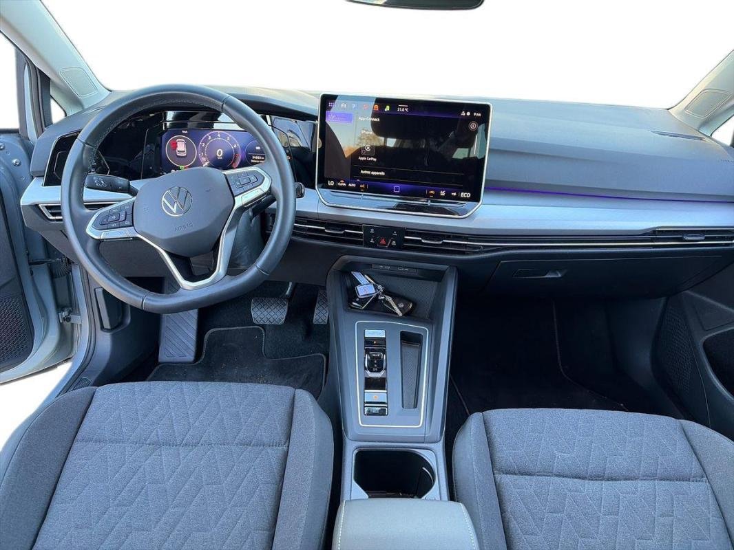 Volkswagen Golf - Photo 8