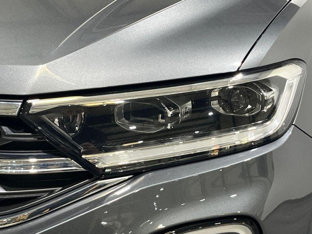 Volkswagen T-Roc - Photo 26