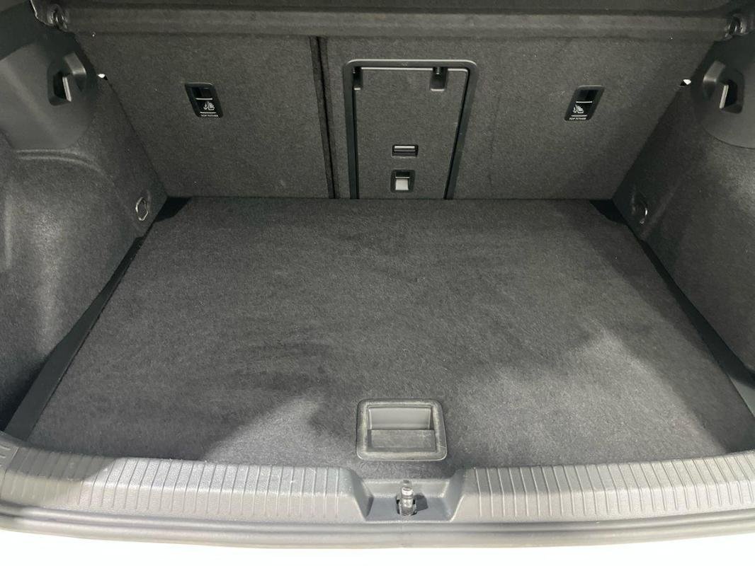 Volkswagen Golf - Photo 31