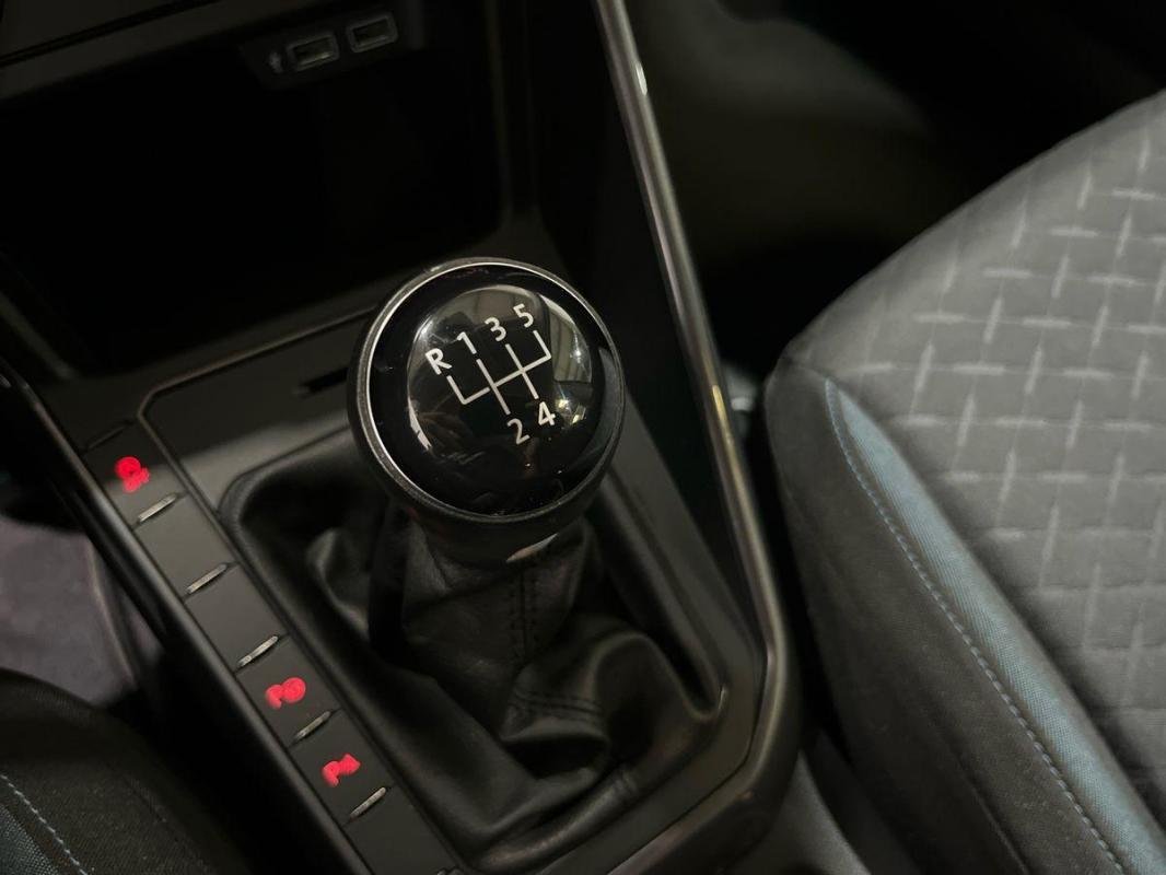 Volkswagen Polo - Photo 11