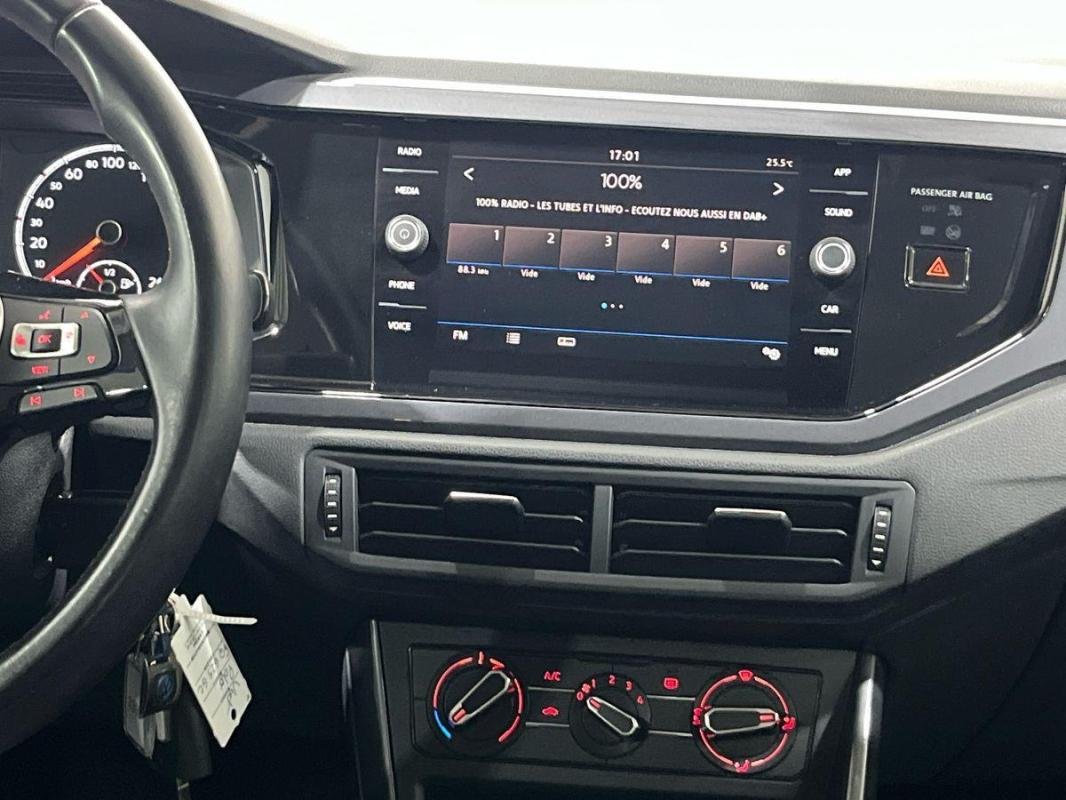 Volkswagen Polo - Photo 10