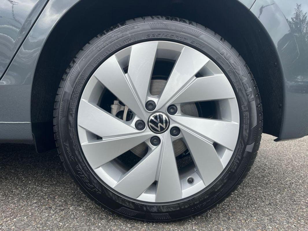 Volkswagen Golf - Photo 6